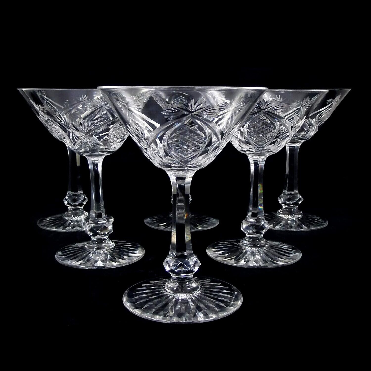 6 champagne glasses with decorative cut decoration, Cristallerie Baccarat, form 8588 around 1900