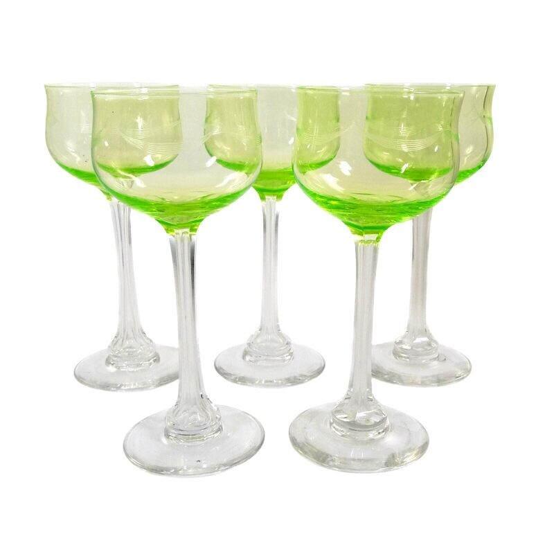 5 stem glasses with uranium-colored cups, Villeroy &amp; Boch around 1910
