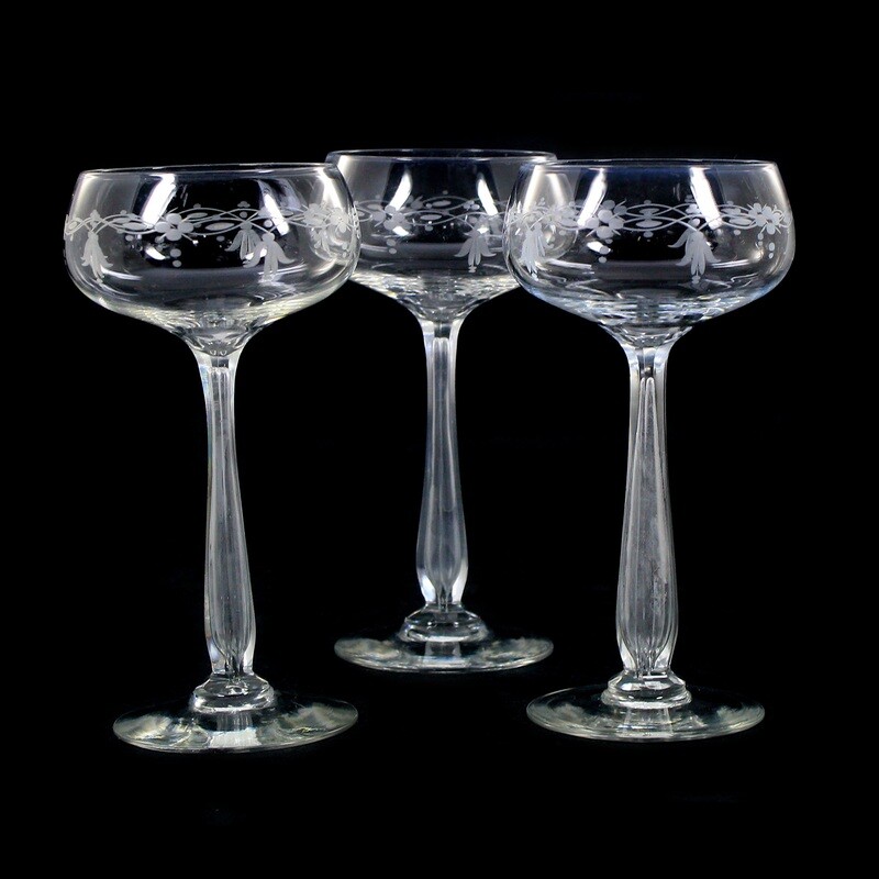 1. von 3 Weinglas mit eingestochener Luftblase, Villeroy &amp; Boch, Marschner