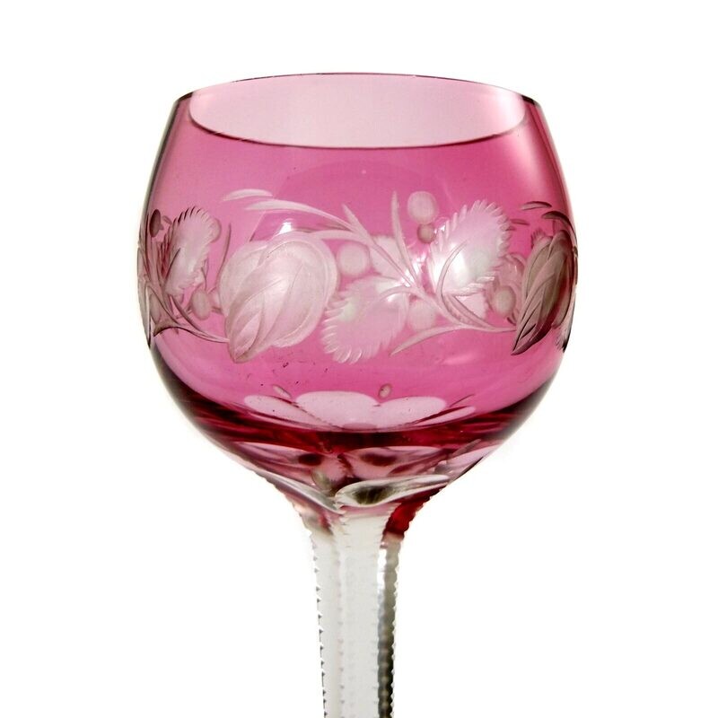 Stem glass with transition and surrounding floral decoration, around 1930