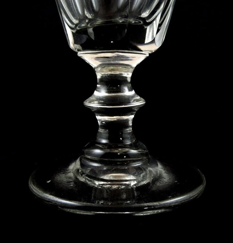 Southern wine glass with pressed nodus &amp; arch facet, 19th century.