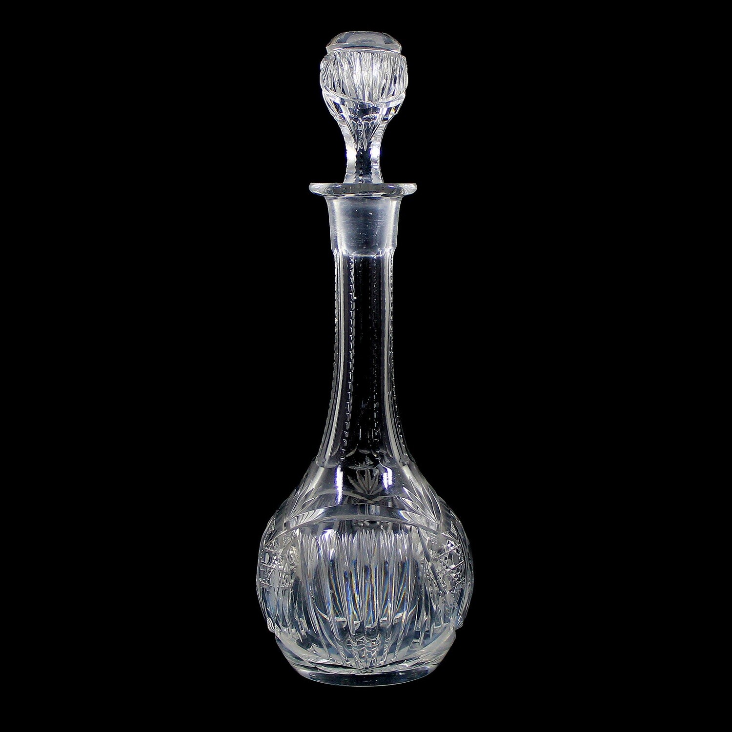 Carafe with stopper made of colorless crystal glass with wedge-cut decoration around 1930-40