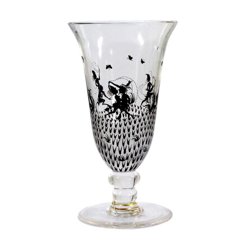 Cup made of colorless glass with a silhouette, Steinschönau Glass School