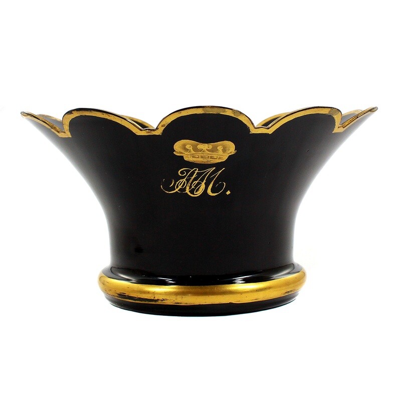 Bowl made of black hyalth glass with a crowned monogram, probably Neuwelt around 1850.