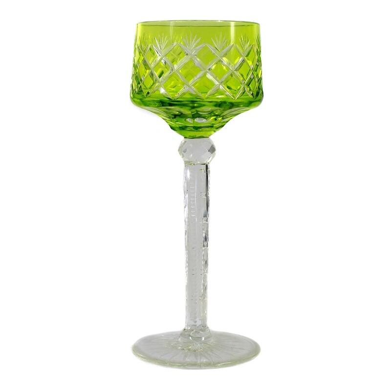 Stem glass with green-yellow overlay and decorative cut decoration, around 1920