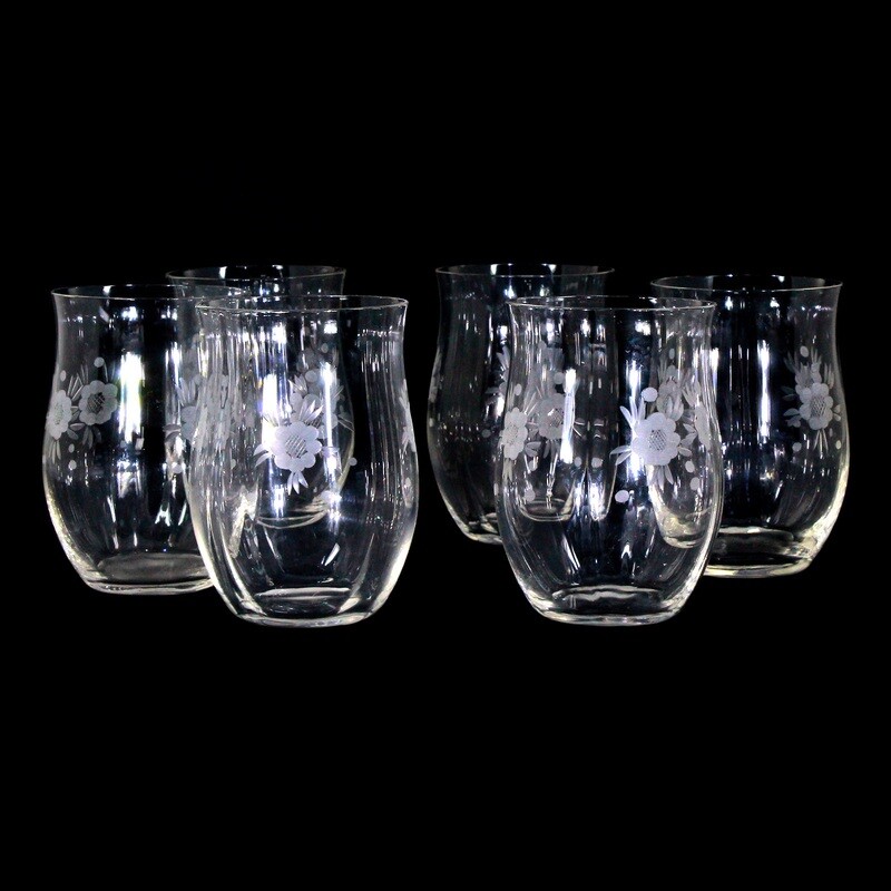 6 cups made of colorless crystal glass with floral cut, Bavarian Forest around 1920-30.