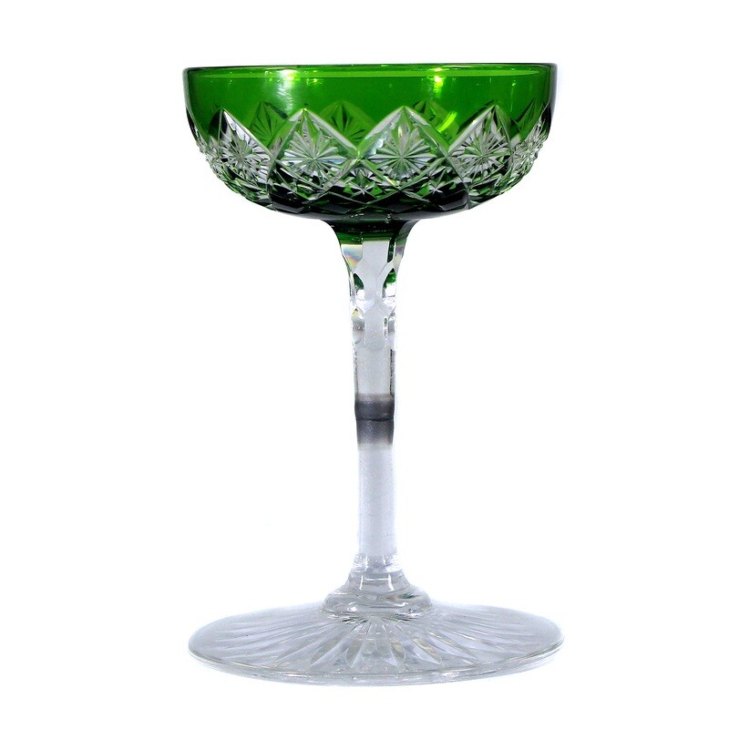 Liqueur glass with green overlay &amp; decorative cut decoration, Baccarat around 1905, restored