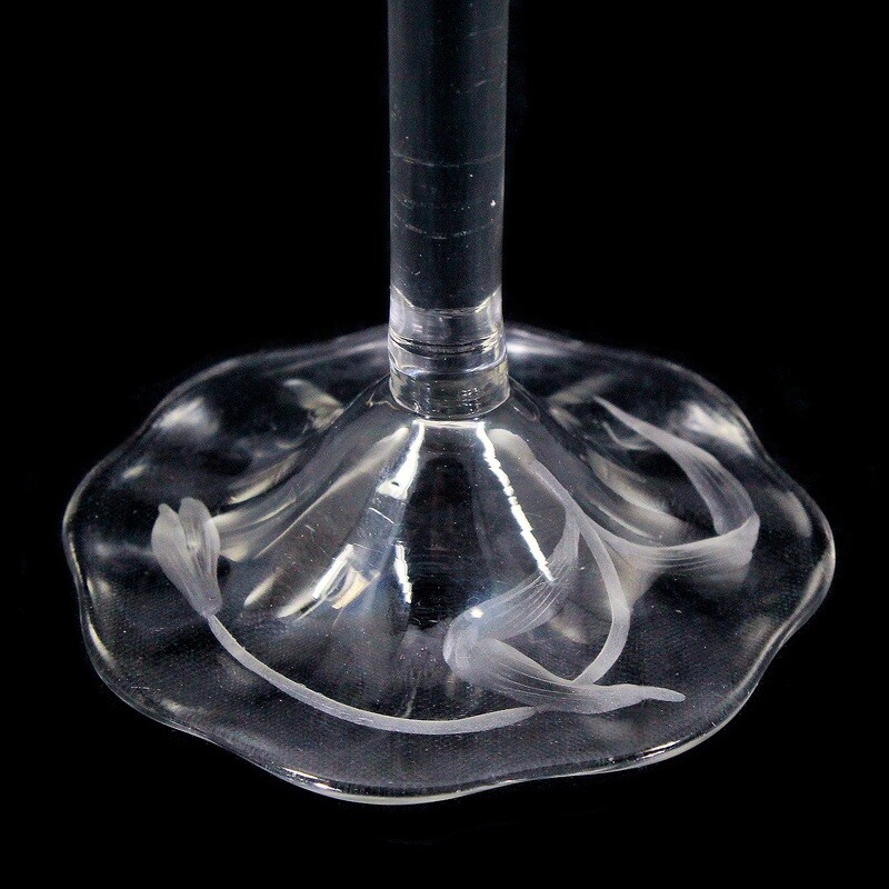 Stem glass with engraved lily and wave-shaped base, Moser around 1902