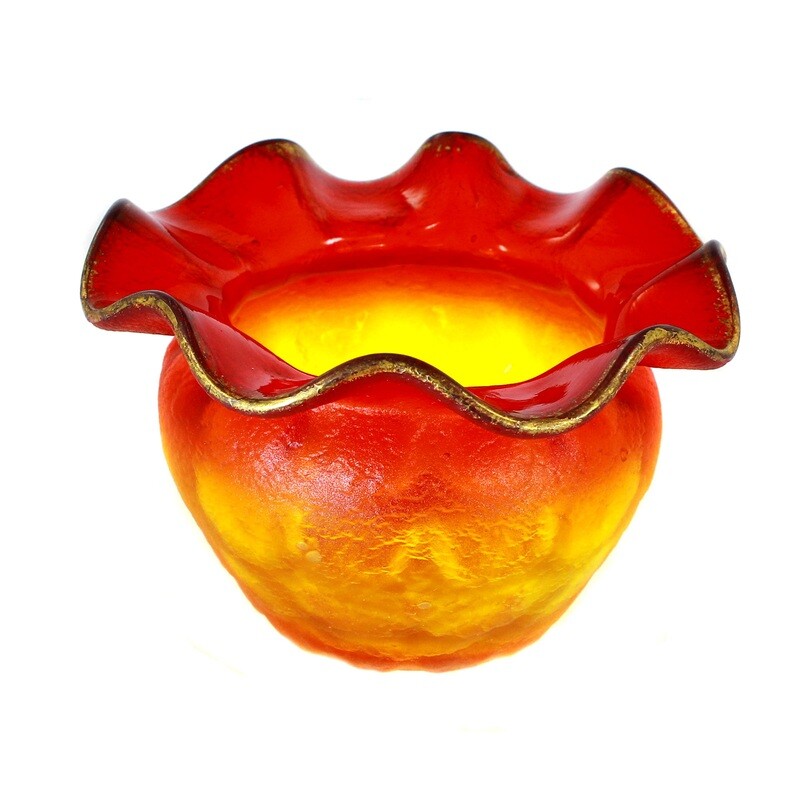 Vase red-yellow gradient with scale decoration, glass factory Elisabeth around 1900