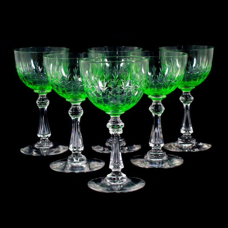 6 wine glasses with baluster shaft and uranium-containing bowl, Fenner Glashütte