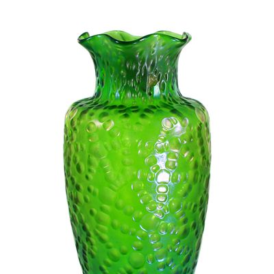 Grosse Vase aus grünem Glas, kugeloptisch, Loetz, Serie creta Diaspora um 1902