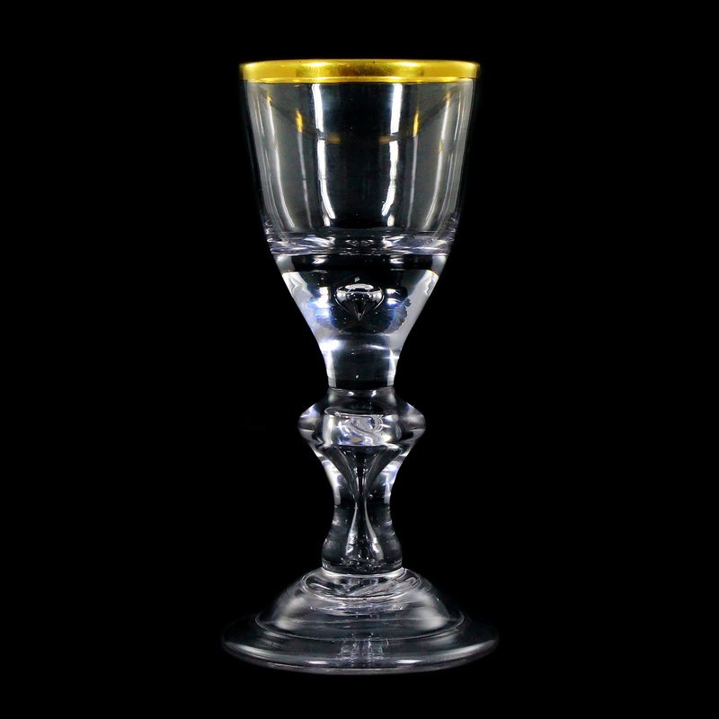 Lauenstein goblet with pierced air pearl &amp; gold rim, 2nd half of the 18th century