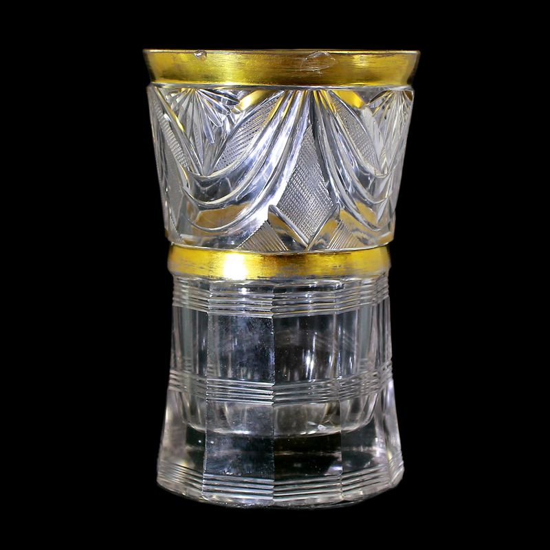 Beaker with decorative cut decoration, Imperial Glass Manufactory St. Petersburg, around 1830