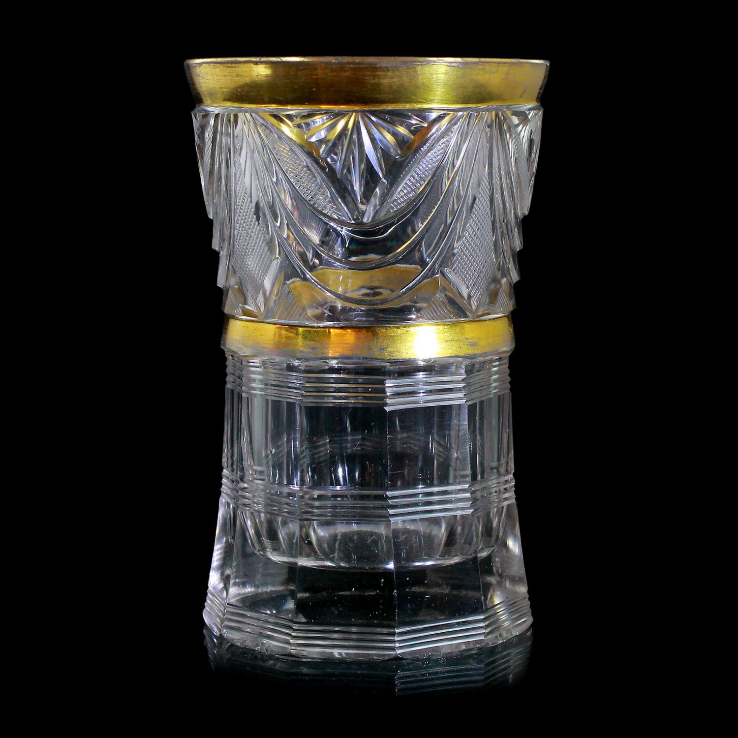 Beaker with decorative cut decoration, Imperial Glass Manufactory St. Petersburg, around 1830