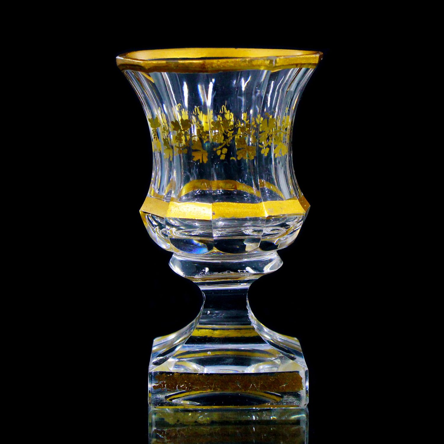 Small goblet with polished gold painting, Bakhmetyev glass factory, around 1810