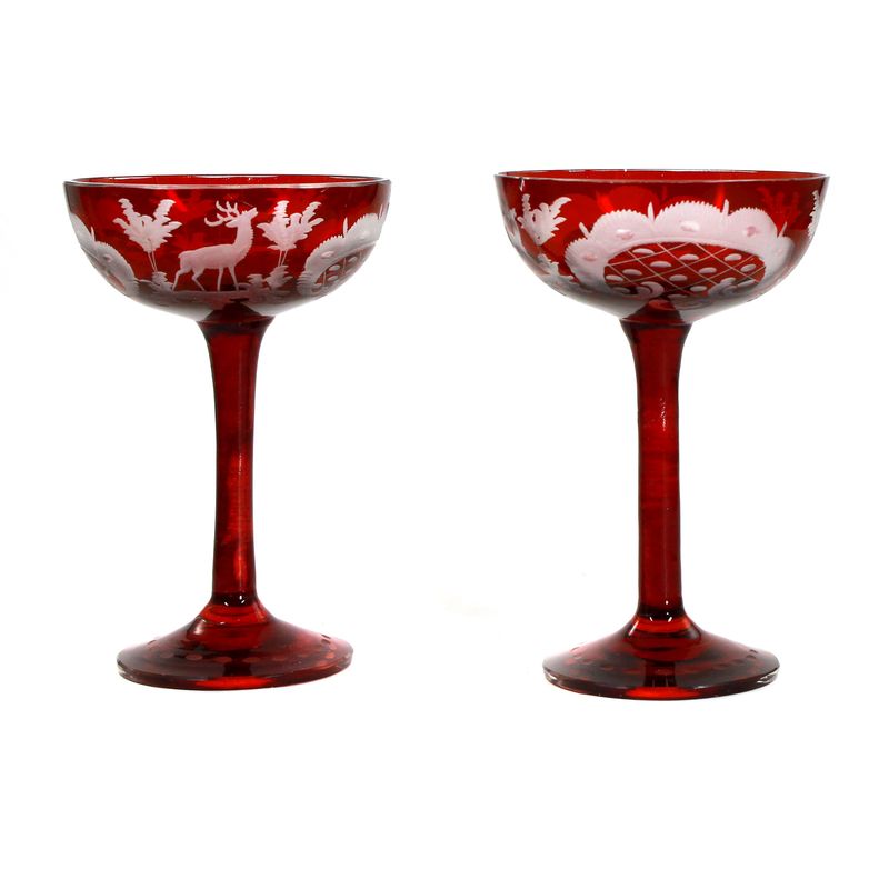 Pair of liqueur glasses with copper ruby ​​overlay and decorative cut decoration, Bohemia around 1920-30