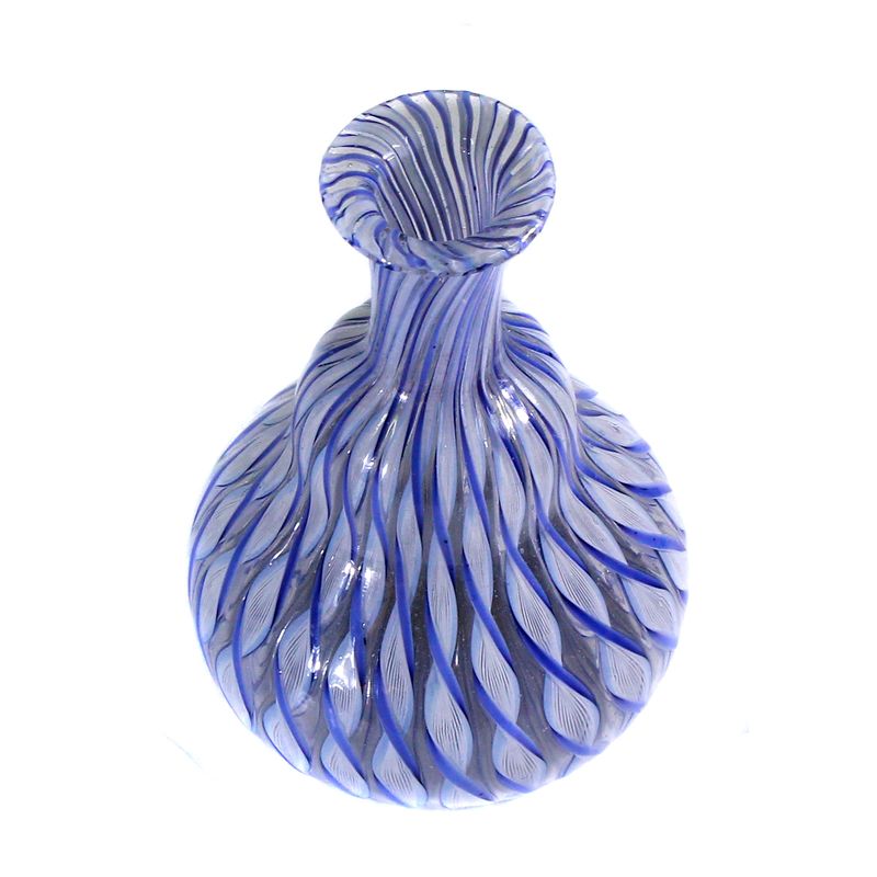 Small bottle in double gourd shape with latticino threads, beginning of the 19th century.