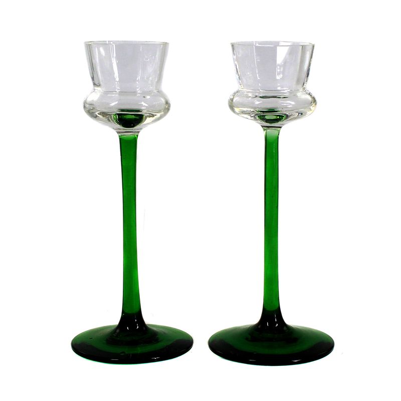 Pair of liqueur glasses with optical ribbed cup, Meyr&#39;s Neffe around 1900