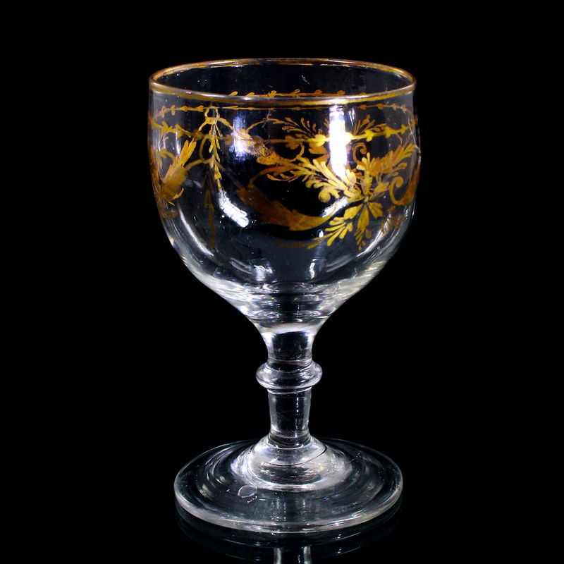 Goblet with floral gold painting, France or Spain, 1/4 of the 19th century.