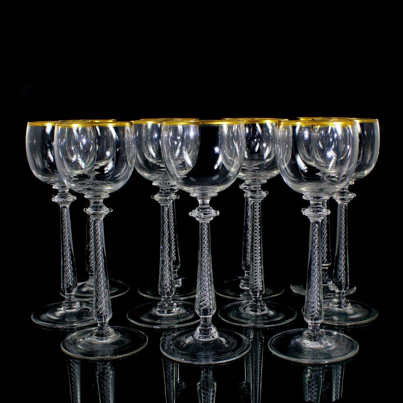 1st of 1 stemmed glasses with air filigree threads, New World around 1885-1905