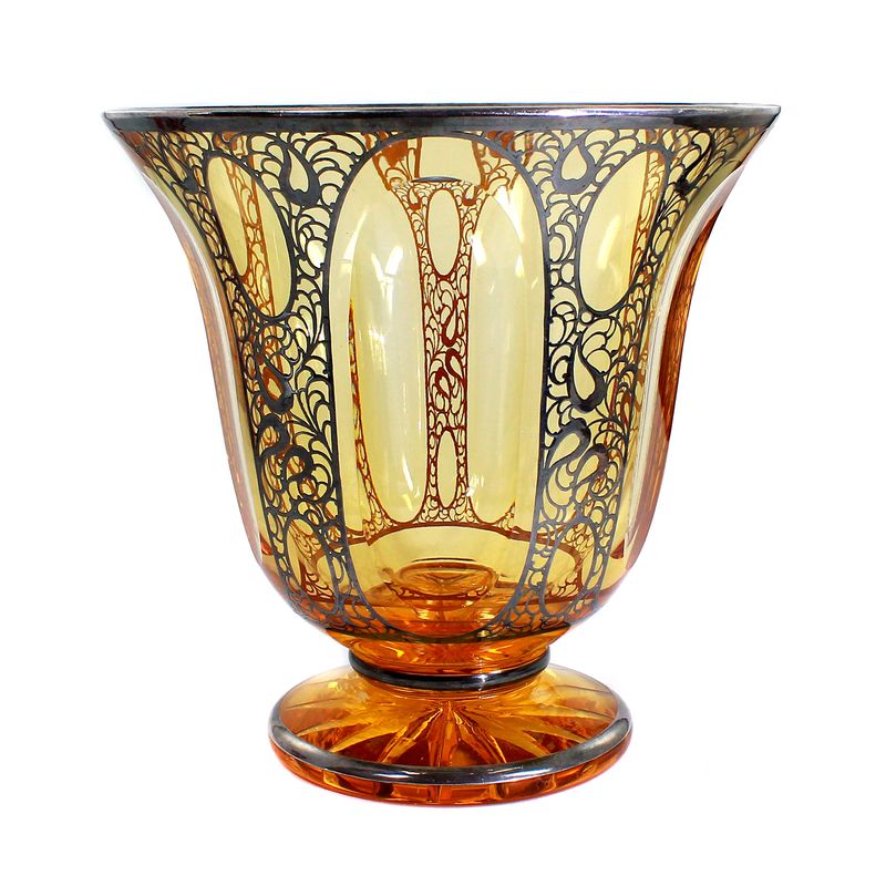 Large vase with fine silver decoration, A. Pfohl / S. Haertel, Josephinenhütte around 1942