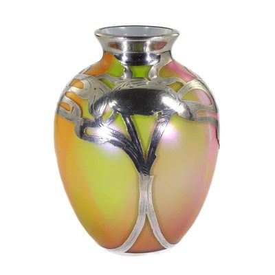 Vase mit floraler Jugendstil Ornamentik in Sterlingsilber, Neuwelt um 1896-1905