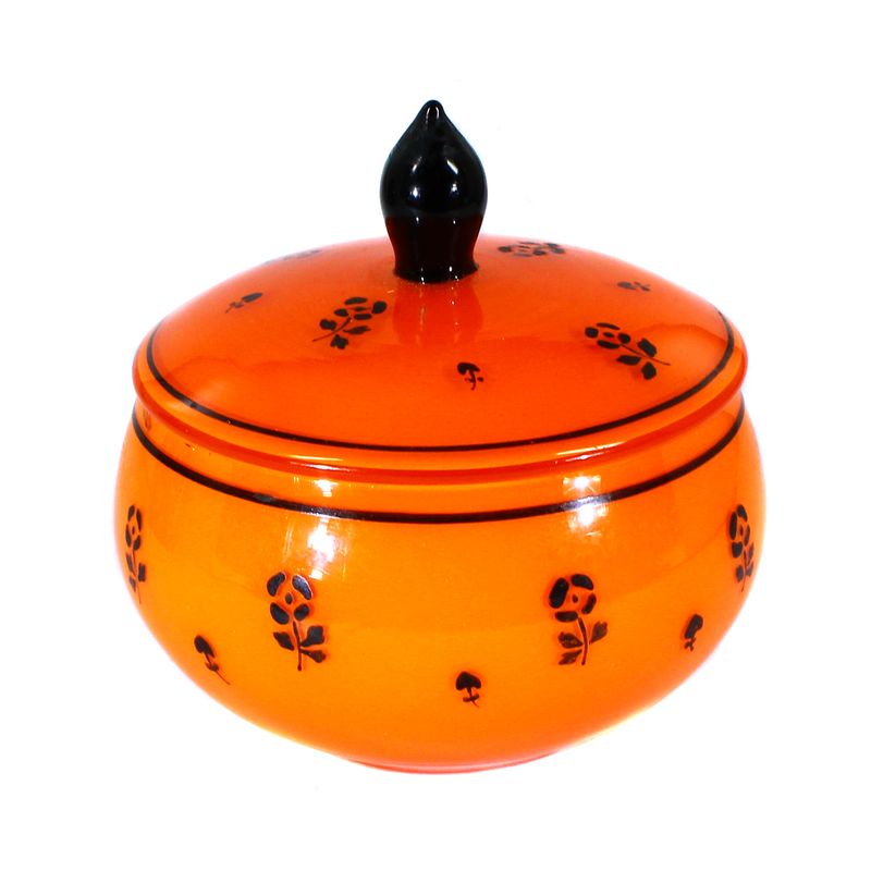 Lidded jar made of tango-colored glass with floral decoration, Loetz around 1915