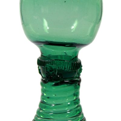 Römer aus hellgrünem Glas mit aufgelegten Nuppen, Ende des 18.Jh.