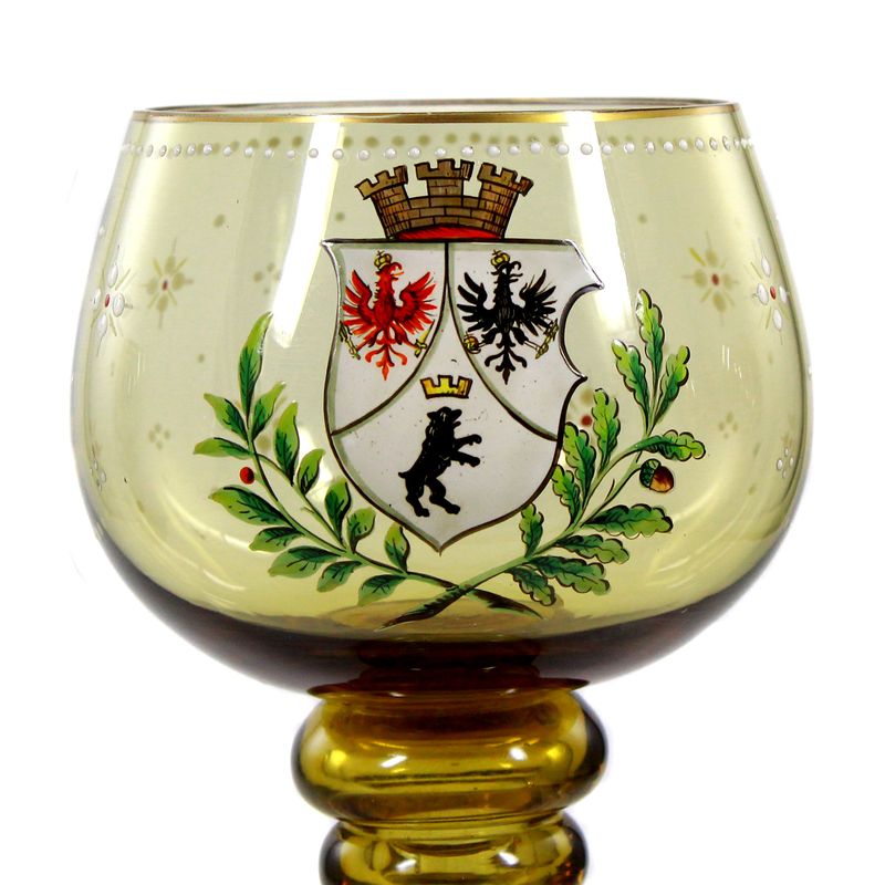 Wine goblet made of topaz-colored glass with coat of arms Berlin, Josephinenhütte around 1900