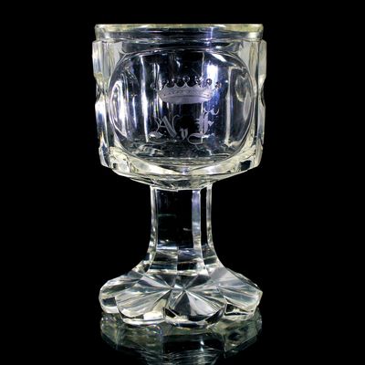 Footed beaker with free-cut crown and monogram A.v.F, Johann Meyr, Adolfhütte, around 1835