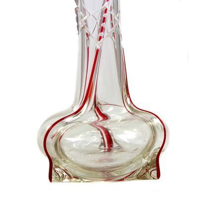 Stangenvase mit aufgelegten roten Glasfäden, Schliersee oder Regenhütte um 1900.