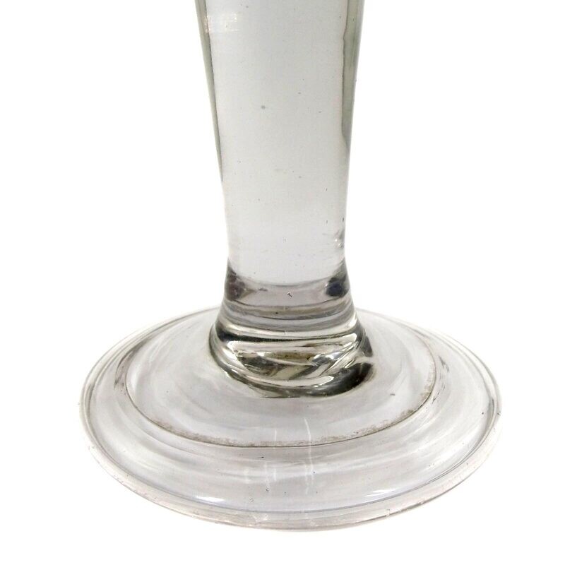Lauenstein pointed goblet with air beads and folded edge, 2nd half of the 18th century.
