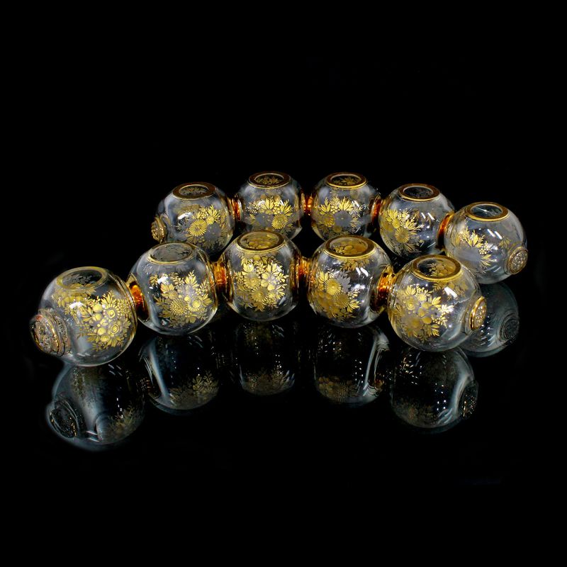 Pair of large flower vases, table decoration in the form of 5 spherical vases, Josephinenhütte