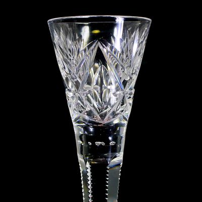 Paar kleine Pokalgläser/ Stängelgläser mit eingestochenen Luftperlen, wohl Val Saint Lambert