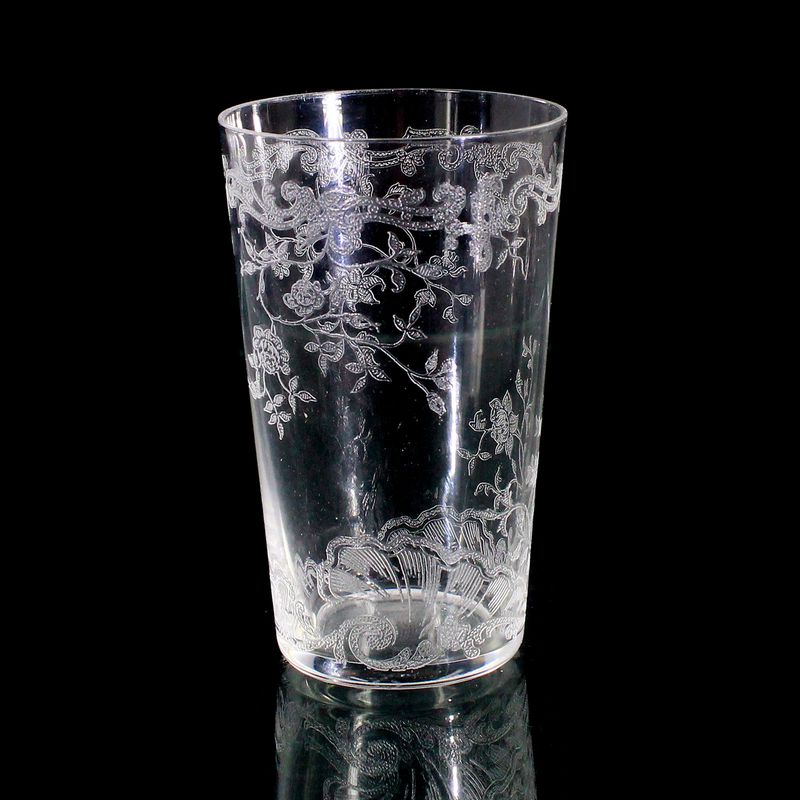 Champagne flute made of colorless crystal glass, Baccarat, Louis XV series