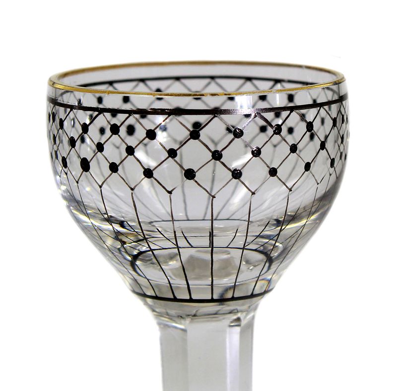 Pair of small stemmed crystal glasses with decoration in elegant black, Steinschönau.