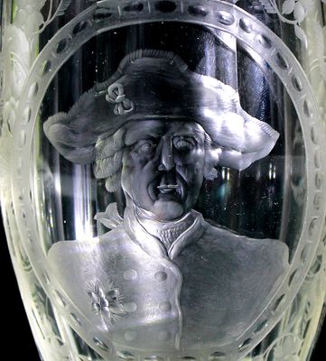 Becher mit geschnittenen Brustbildnis von Friedrich II von Preussen, Böhmen