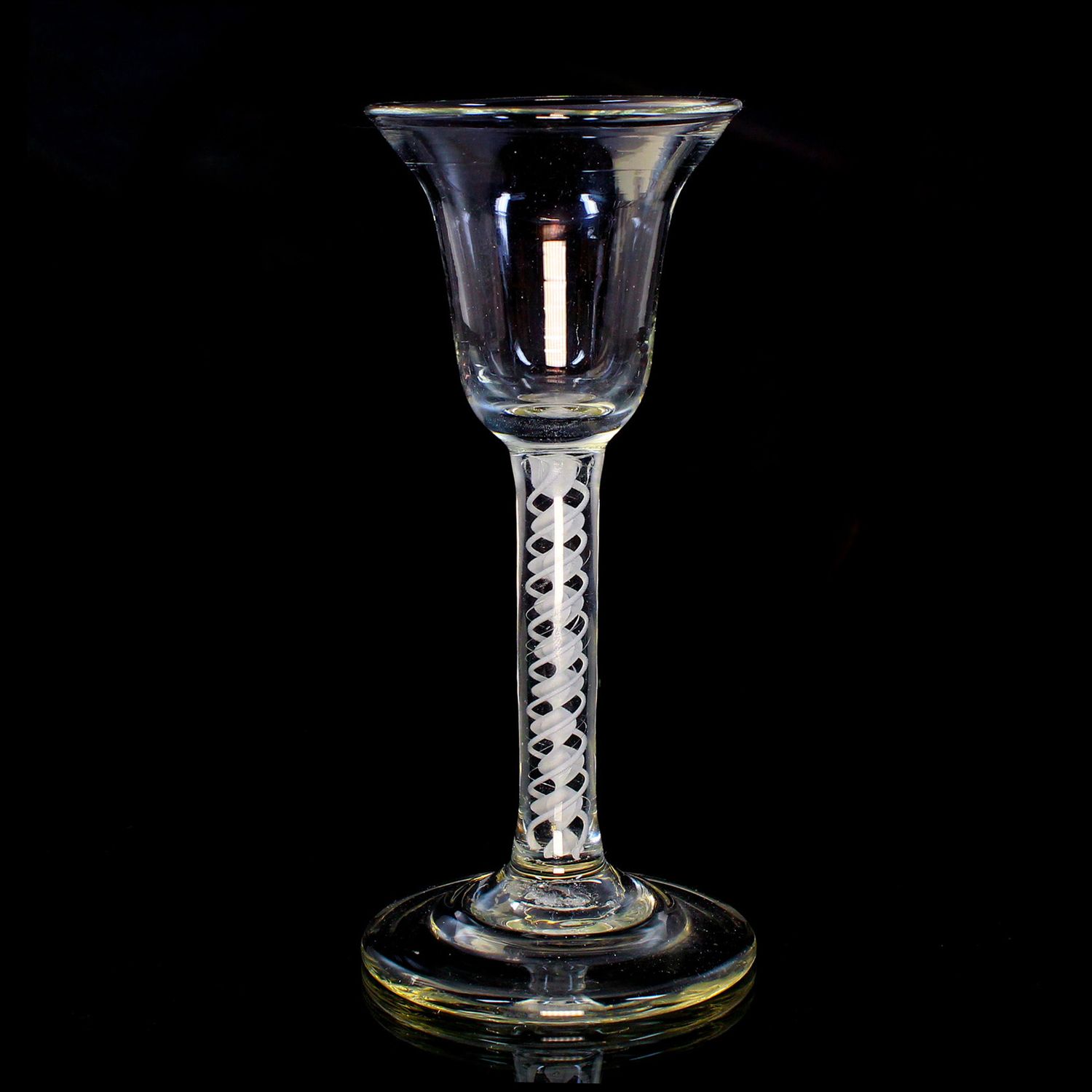 Thread glass with bell-shaped cup, Netherlands or England, second half of the 18th century.
