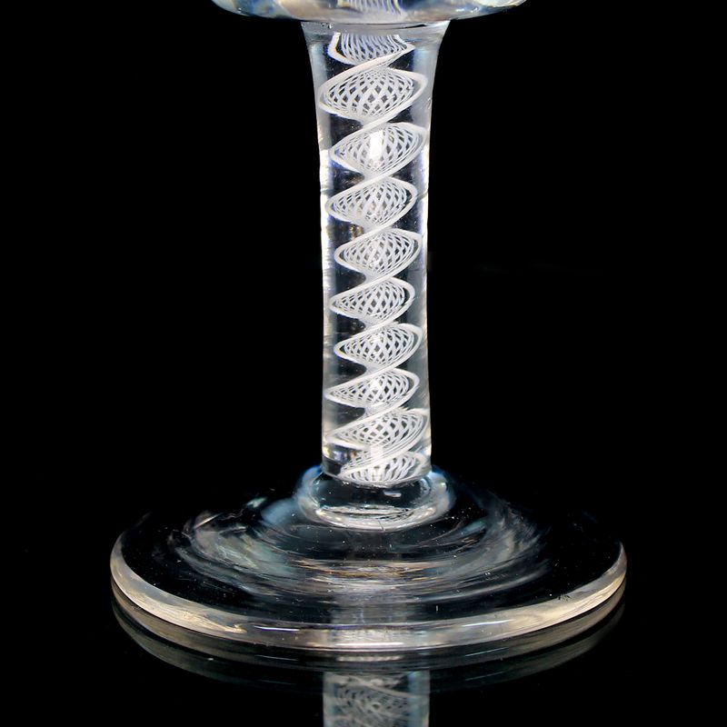 Thread glass with cylindrical cup made of lead glass, England around 1760-70