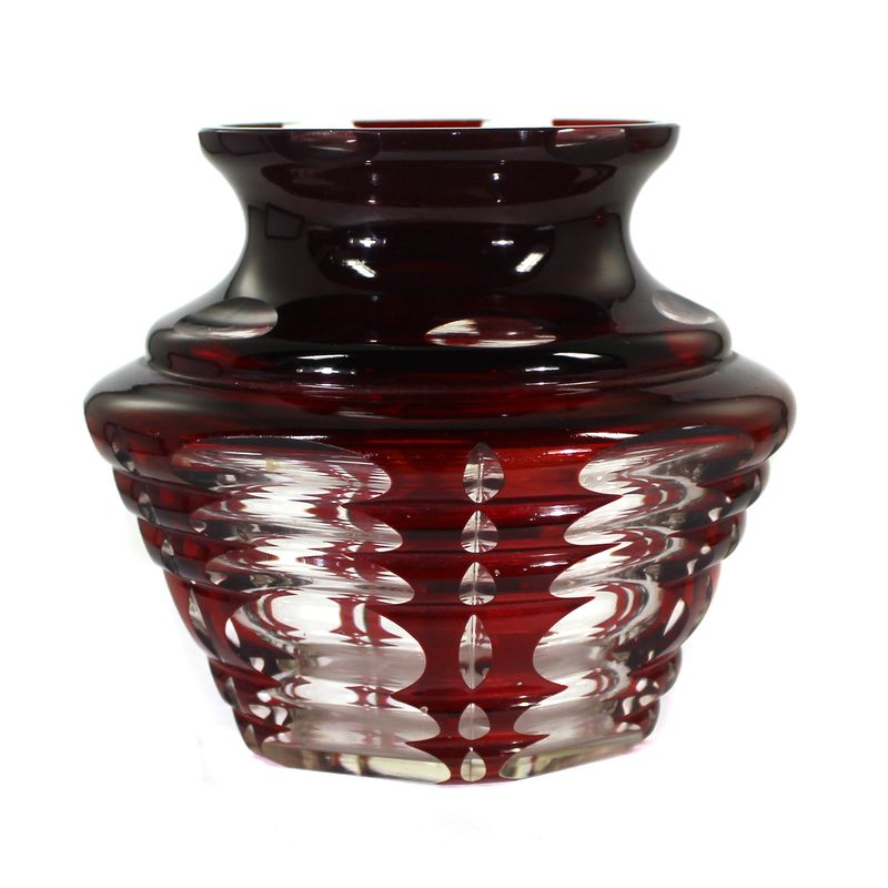 Vase of colorless glass with copper-ruby overlay, Haida Vocational School, c. 1915–20