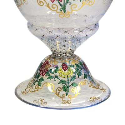 Hohe Vase aus opalisierenem Glas mit Transparentmalerei, Josephinenhütte, A. Pfohl