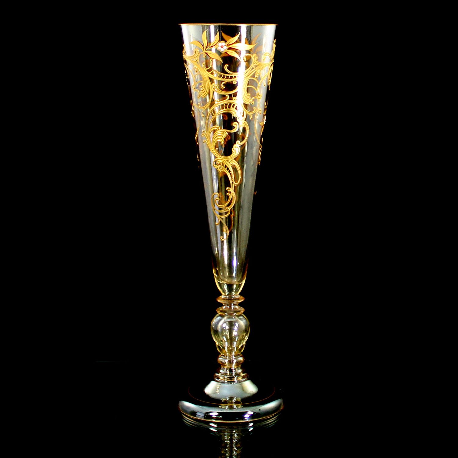 Champagne flute with raised gold painting, Fritz Heckert, designed by Jummel, c. 1885