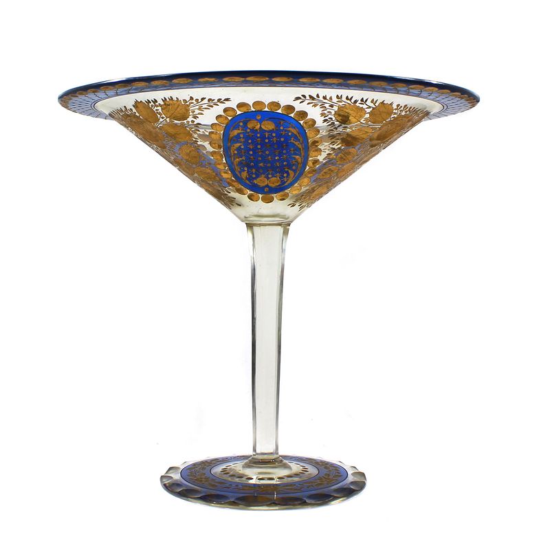 Large tazza with gilded intaglio roses, Bohemia, Carl Hosch, c. 1900