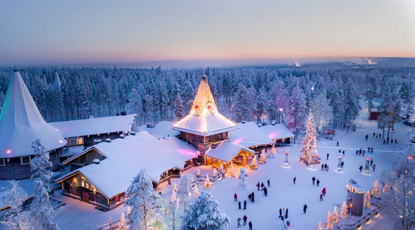 Finlandia -Papá Noel y Aurora Boreal 5 días | 4 noches  2026  (costos en euros)