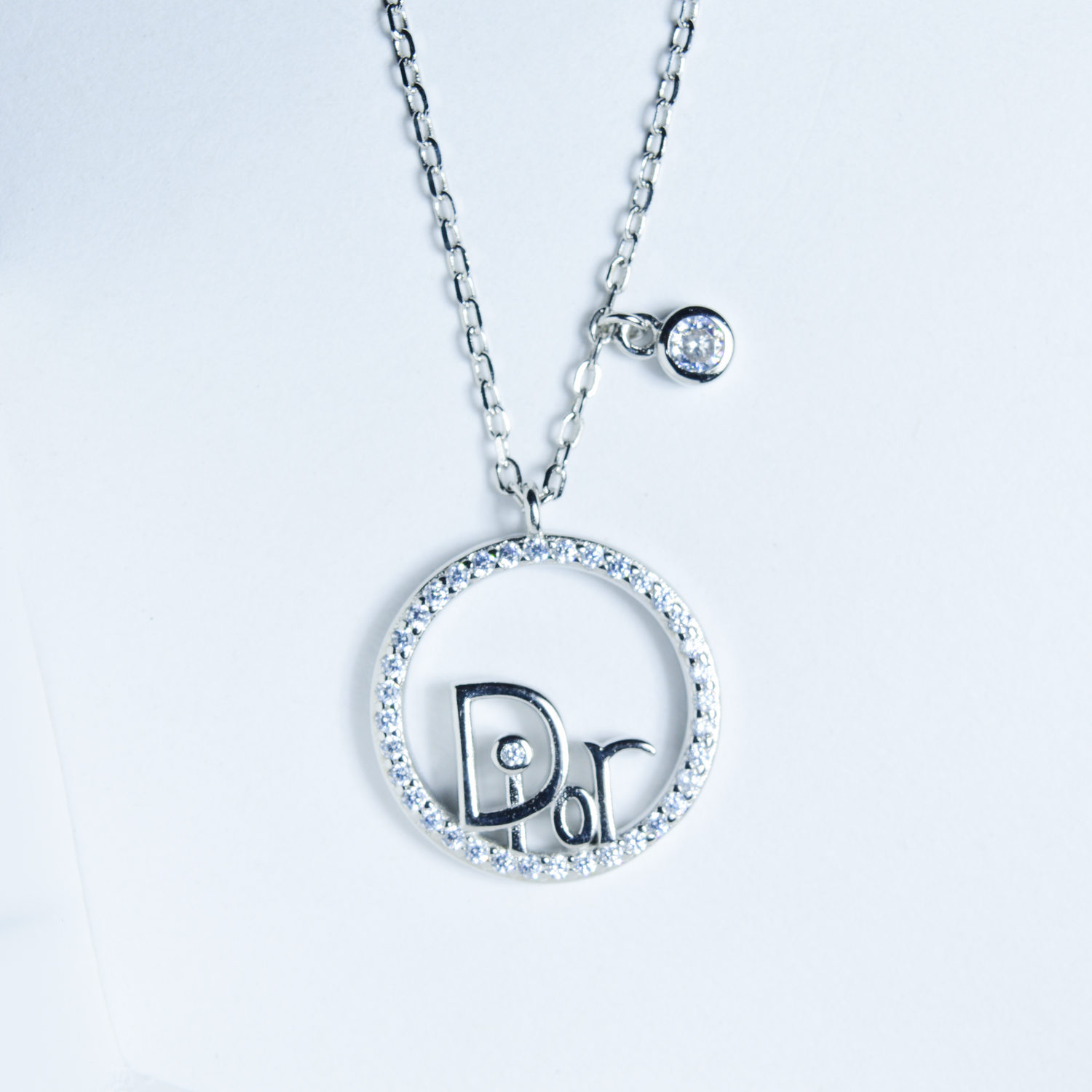 Collet Necklace
