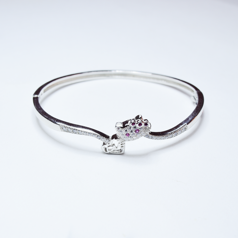 Kitty bracelet 
