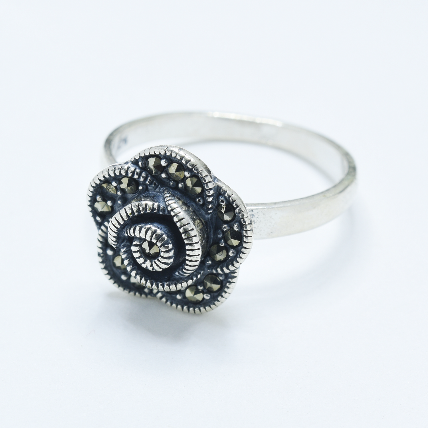 Silver ring 925