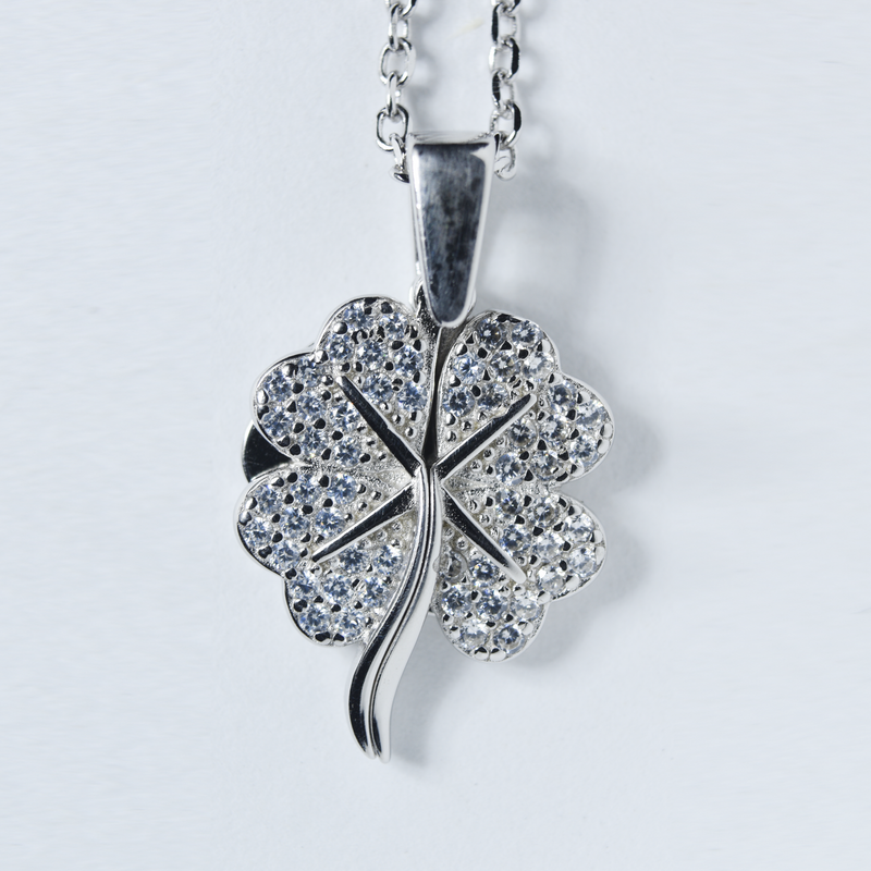 Collet Necklace