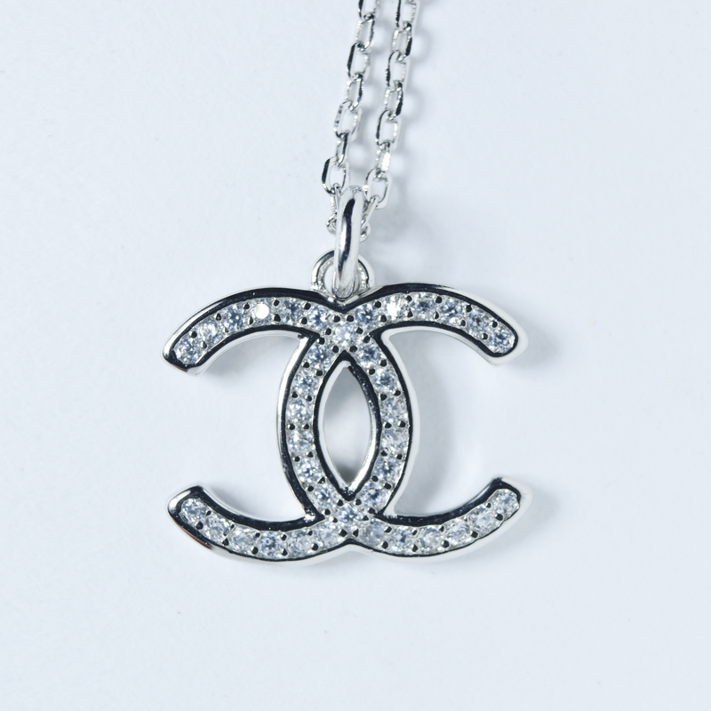 Collet Necklace