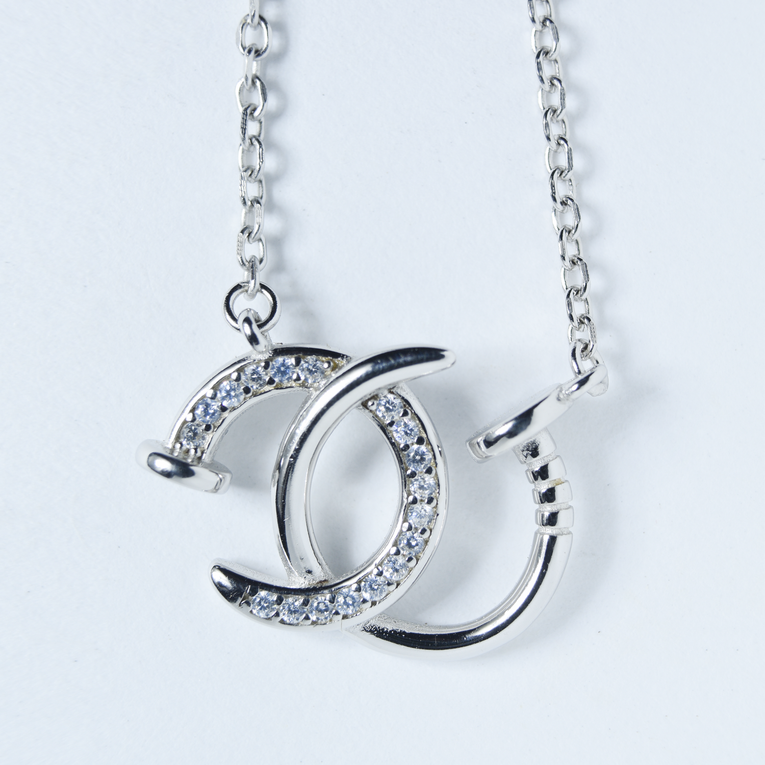 Collet Necklace